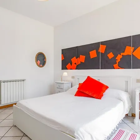 Attique With Terraces & Lovely Veranda Appartement Viareggio